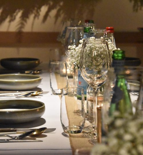 table setting, restaurant, event, meal, food-6862848.jpg
